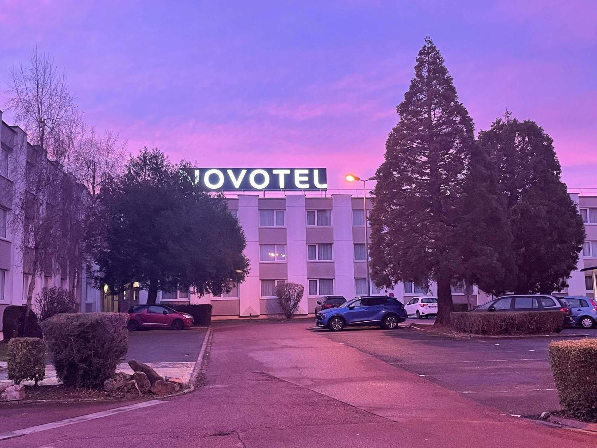 Novotel Saclay Exteriér fotografie